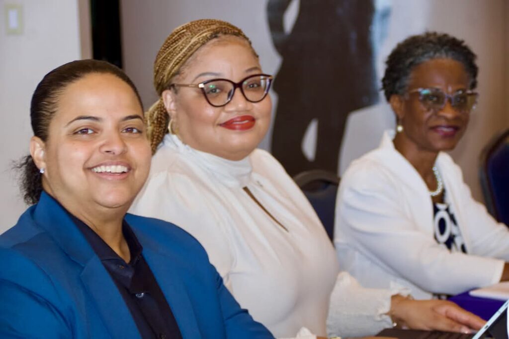 Education Minister Melissa Gumbs Finance Minister Marinka Gumbs At Dinner Like They Need More Food St Maarten Sint Maarten