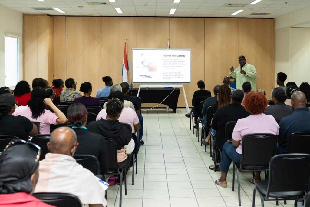 Ministry of Finance Hosts Income Tax Filing Workshop for Civil Servants Dutch St Maarten